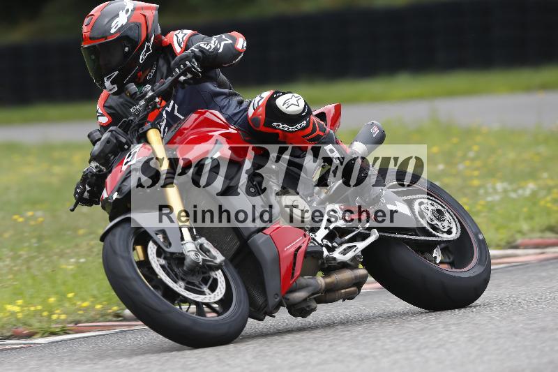 /37 28.07.2025 Dunlop Ride und Test Day ADR/Einsteiger gruen/25